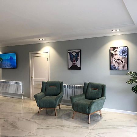 Hanym Hotel Atyraū Dış mekan fotoğraf